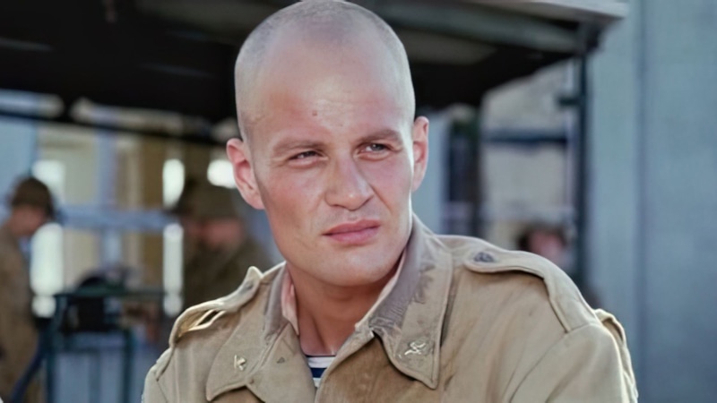 Михaил Евлaнов в фильме «9 рота»