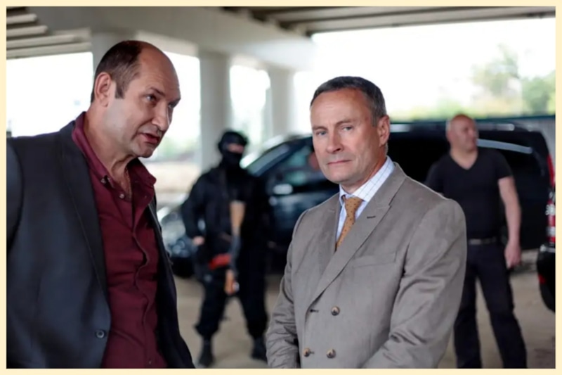 Кадр из сериала «Тень стрекозы»