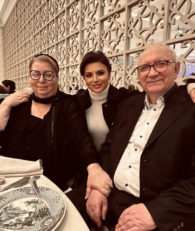 Фатима Ибрагимбекова, Эльдар Шенгелая и его жена Нелли