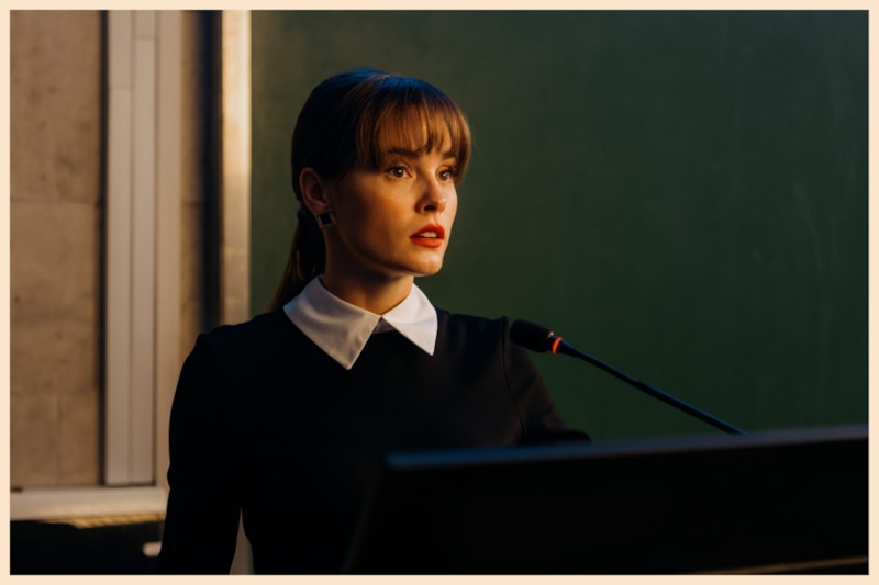 Ангелина Стречина в сериале «Осторожно, люди!»﻿