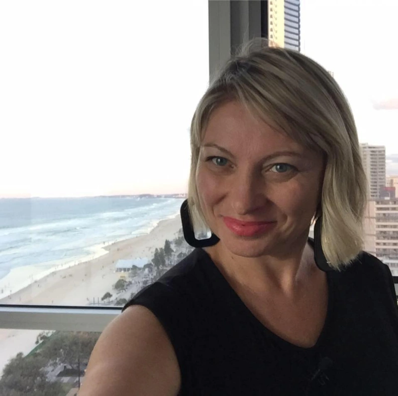 Астролог Анжела Перл