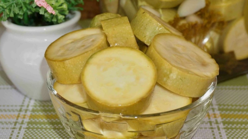 Моченые кабачки: старинный вкус с изюминкой