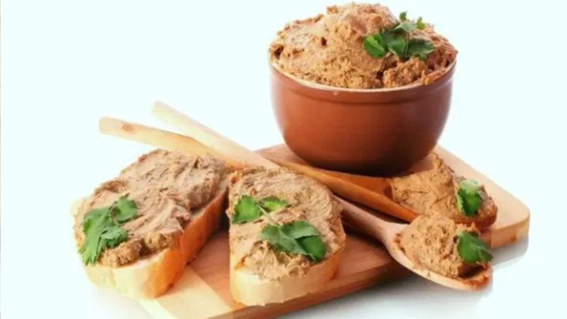 Вкусный взрыв: паштет из кильки за 5 минут