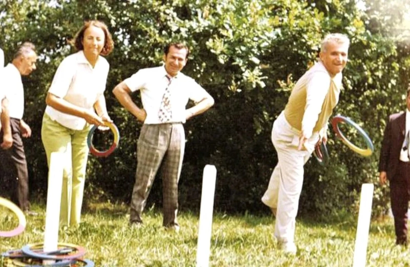 Елена Чаушеску, Ион Илиеску и Николае Чаушеску