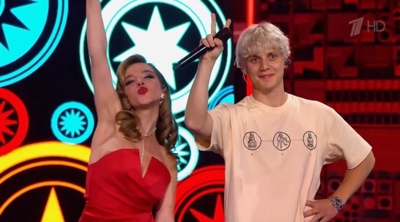 Анастасия Горелова и Ваня Дмитриенко в шоу «Перепой звезду!» Анастасия Горелова и Ваня Дмитриенко в шоу «Перепой звезду!»