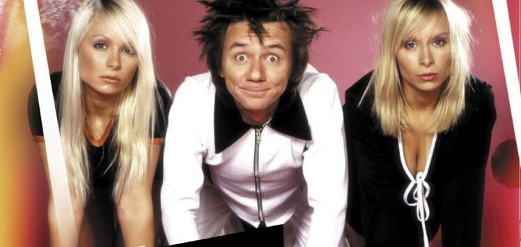 Михаил Гребенщиков и близняшки Катя и Даша