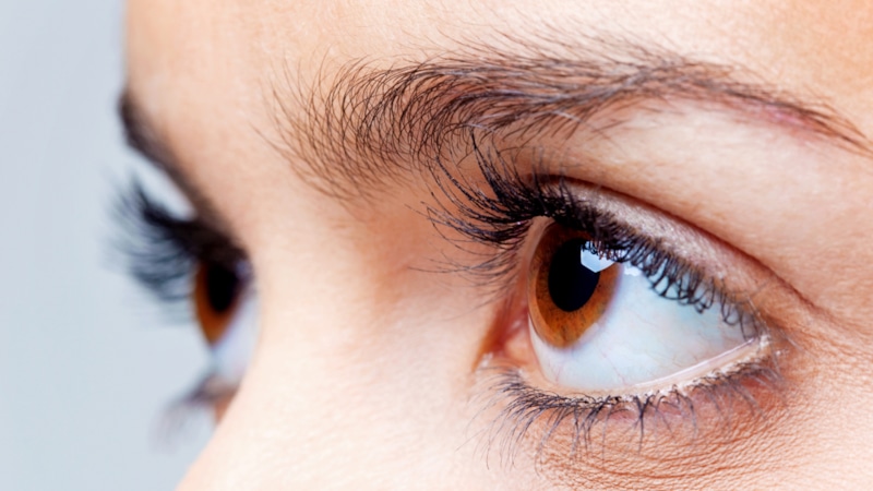 Как сохранить молодость глаз: советы и секреты