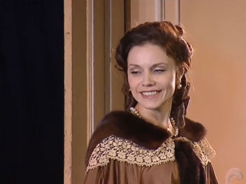 Марина Зудина в роли Клеопатры Мамаевой