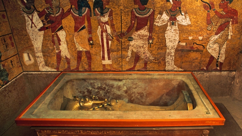 Сокровища и амулеты: египетские тайны