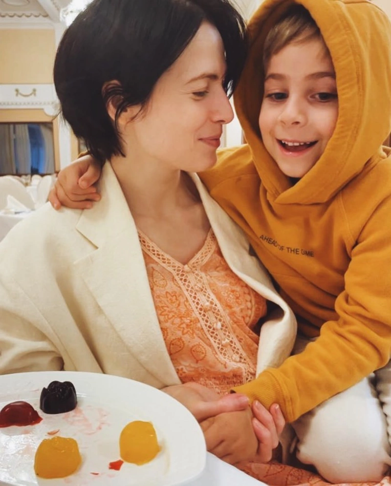 Юлия Снигирь с сыном Юлия Снигирь с сыном