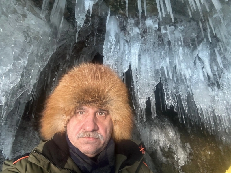 Геннадий Шаталов — основатель всероссийской премии «Туристический сувенир» Геннадий Шаталов — основатель всероссийской премии «Туристический сувенир»