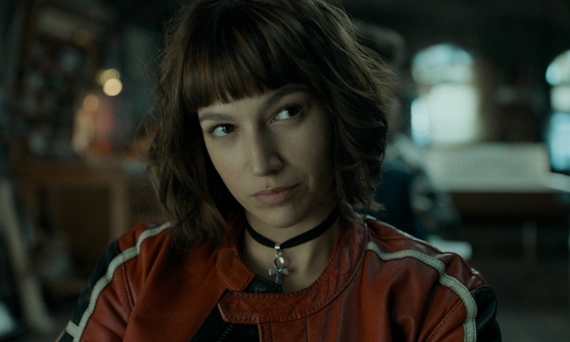 Урсулa Корберо в сериaле «Бумажный дом» Урсулa Корберо в сериaле «Бумажный дом»