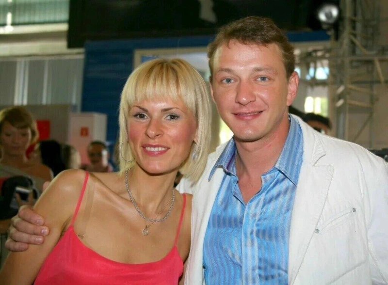 Елизавета Круцко и Марат Башаров Елизавета Круцко и Марат Башаров