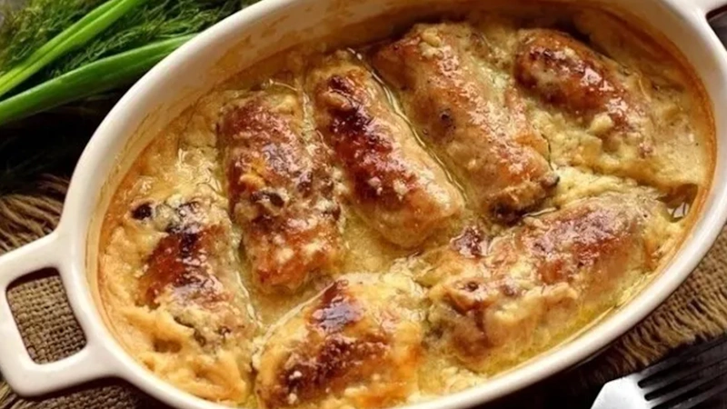 Рулет из свинины в соусе: угощение для праздника