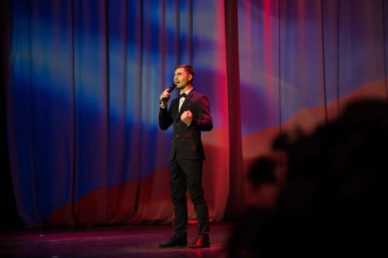 Сергей Скурыхин — солист-вокалист Новосибирской государственной филармонии