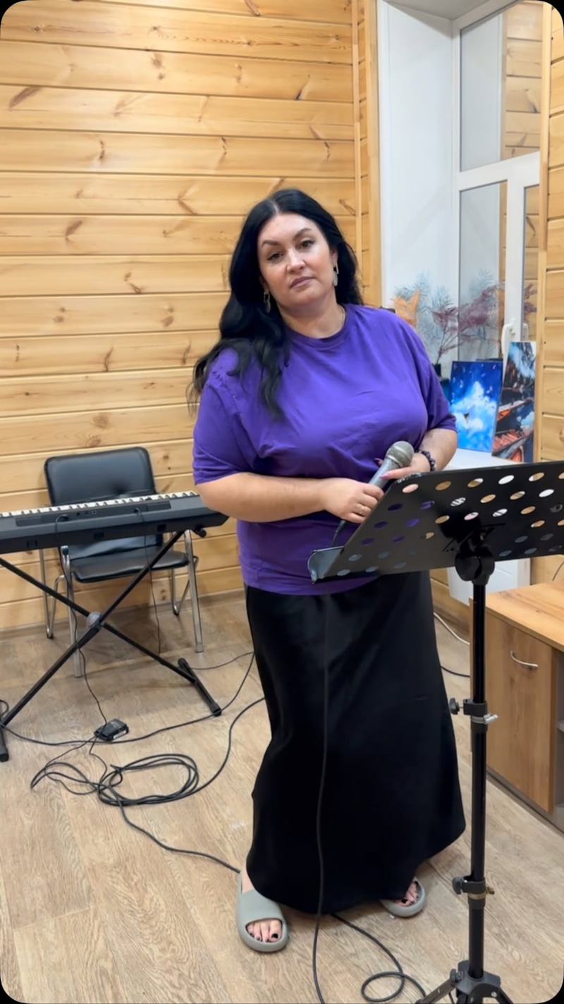 Елена Маркатюк — преподаватель эстрадно-джазового вокала из Иркутска Елена Маркатюк — преподаватель эстрадно-джазового вокала из Иркутска