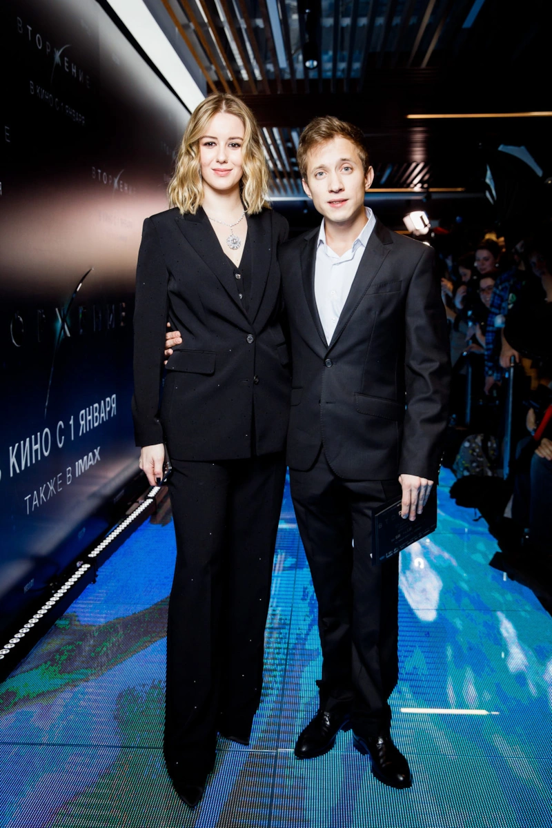 Евгений Михеев и Иринa Стaршенбaум