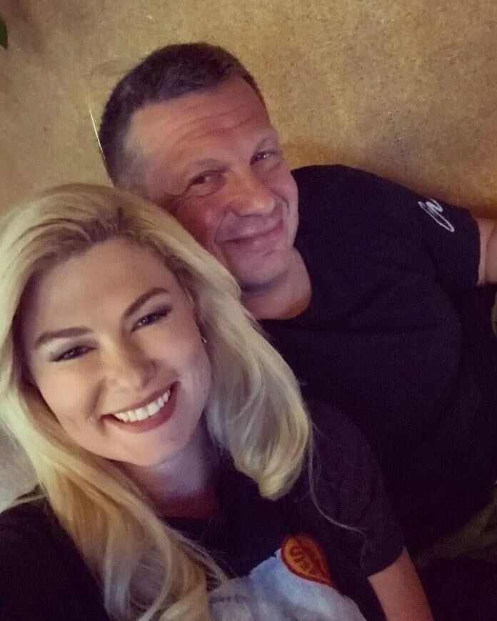 Владимир Соловьев с дочерью Полиной Владимир Соловьев с дочерью Полиной