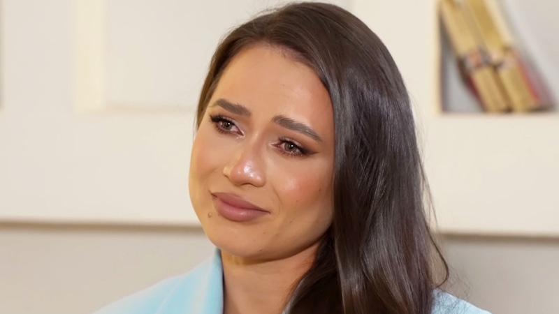 Мама распродает вещи Лерчек из-за долгов