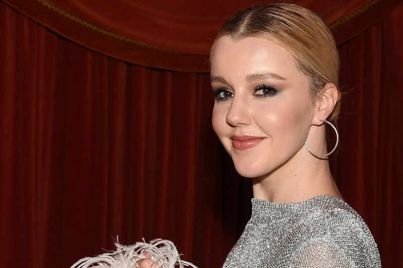 Юлианна Караулова не справилась с загородной жизнью и вернулась в Москву