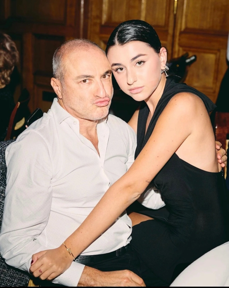 Михаил Турецкий и дочь Эммануэль Михаил Турецкий и дочь Эммануэль