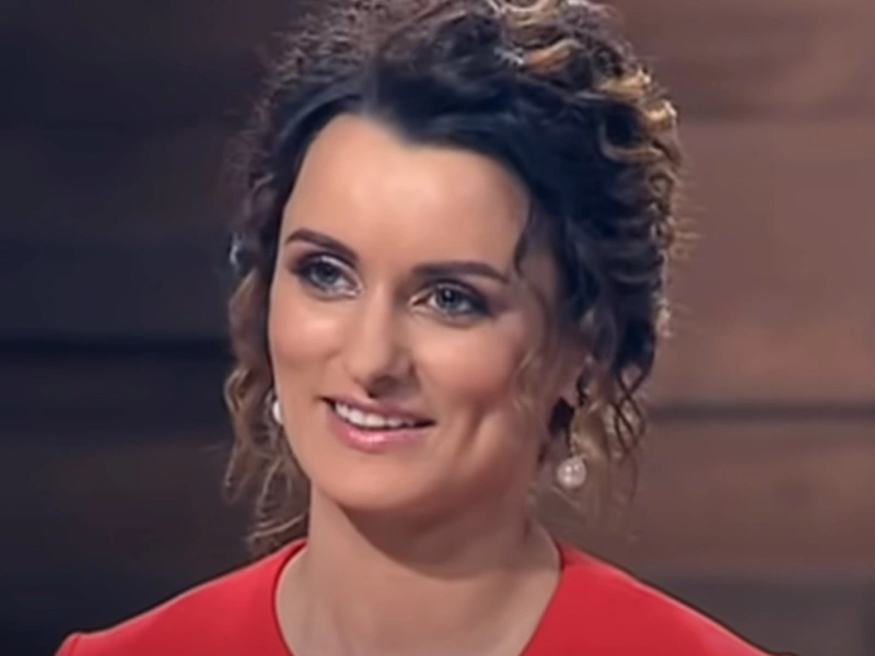 Лиза Глинская — судья кулинарного проекта «МастерШеф»