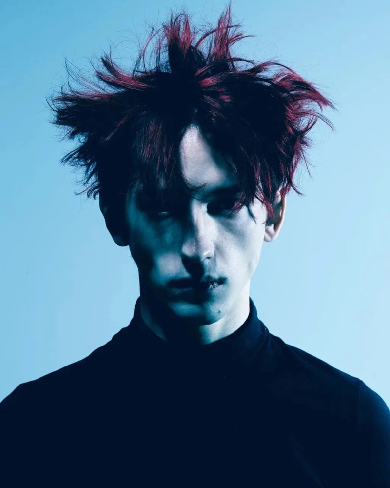 Владимир Канухин в фильме «Конец света»