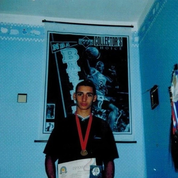 L'One в молодости L'One в молодости