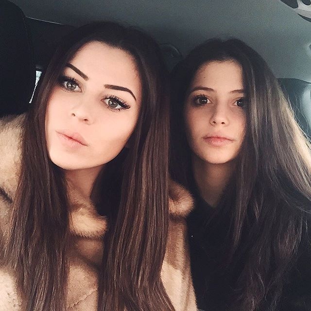 Юлия Пушмaн и Каринa Каспарянц