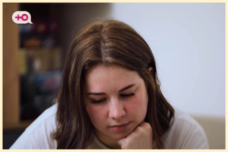 Кадр из шоу «Маменькин сынок»