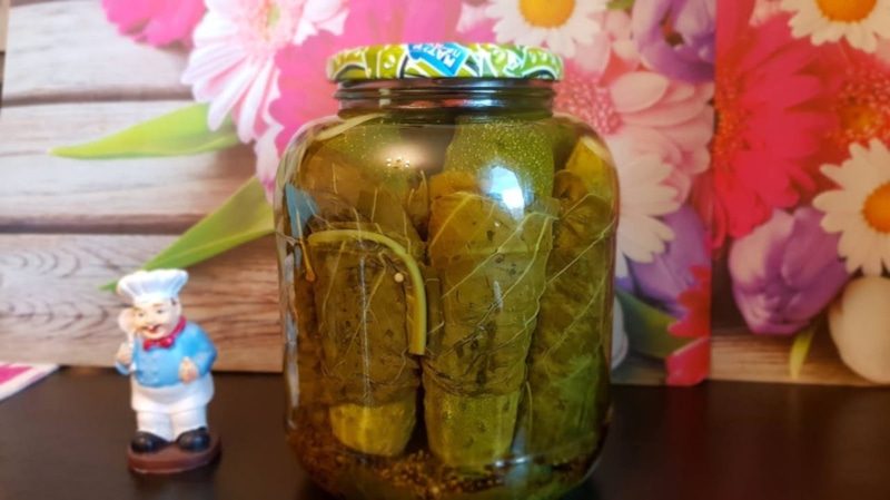 Огурцы в листьях хрена: зимний хруст