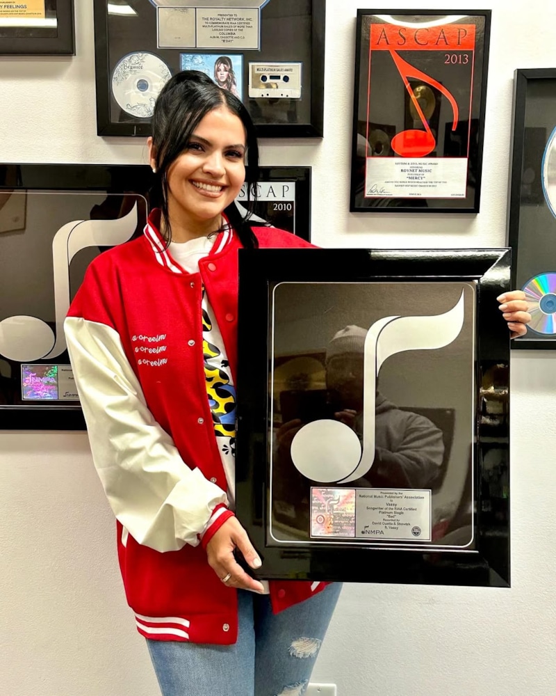 Vassy — представительница от США на «Интервидении»