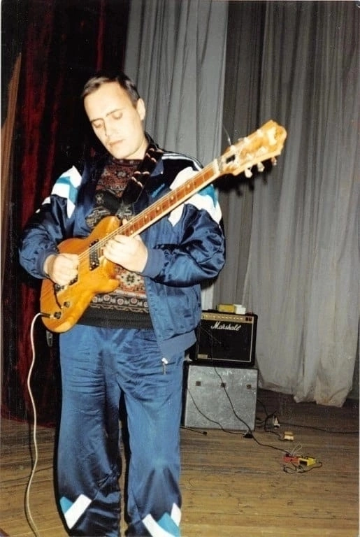 Гитарист группы «Сектор Газа» Вадим Глухов Гитарист группы «Сектор Газа» Вадим Глухов