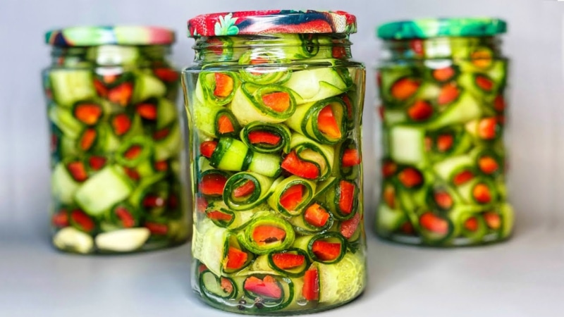 Огуречные рулетики: яркая закуска