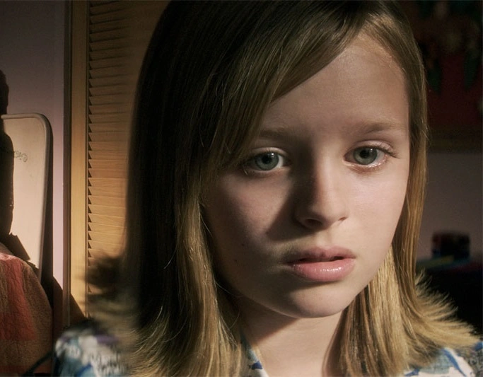 Лулу Уилсон в фильме «Уиджи. Проклятие доски дьявола»