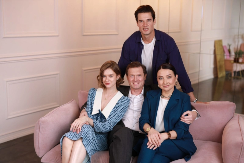 Кадр из сериала «Любовь по принуждению» 