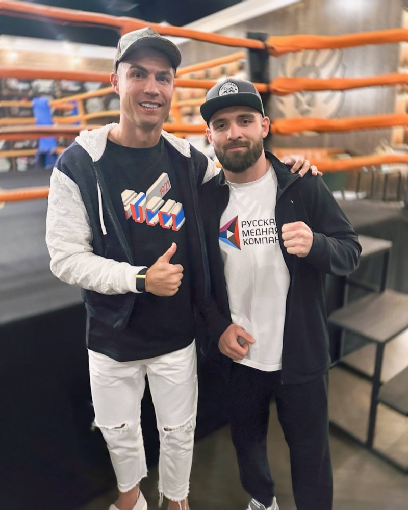 Криштиaну Ронaлду и Магомед Курбанов 