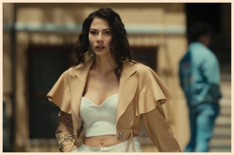 Кадр из сериала «Между миром и мной» Кадр из сериала «Между миром и мной»