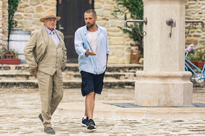 Кадр из сериала «Виноделы»