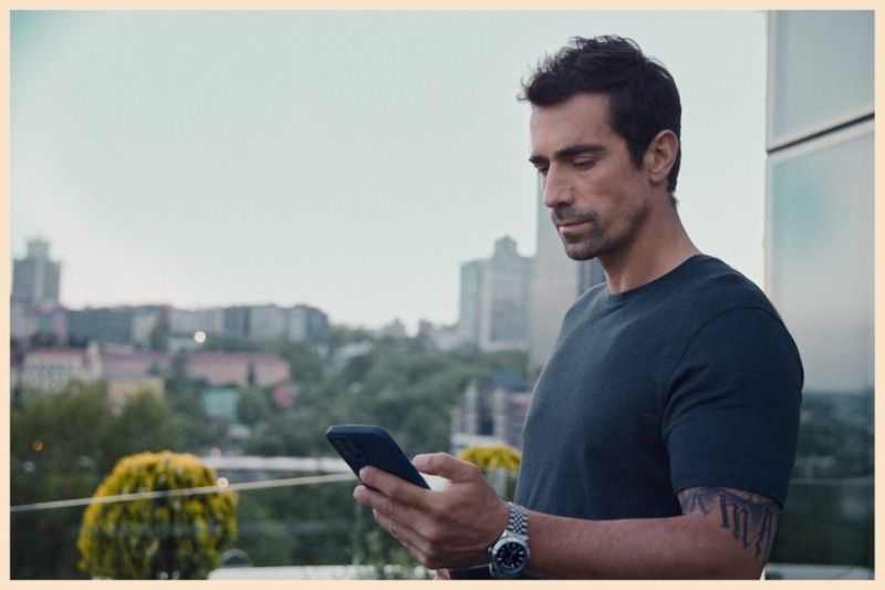 Кадр из сериала «Полет птицы»