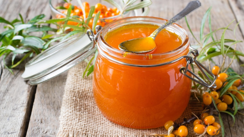 Золотое желе из облепихи: витаминная мощь