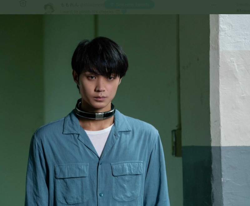 Хаято Исомура в сериале «Алиса в Пограничье» Хаято Исомура в сериале «Алиса в Пограничье»