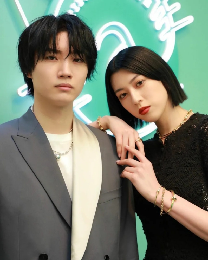 Дори Сакурада и Аяка Миёси