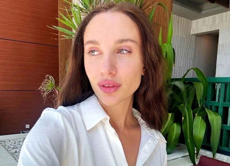 Певицу Мию Бойку обнесли в Стамбуле на 7 миллионов