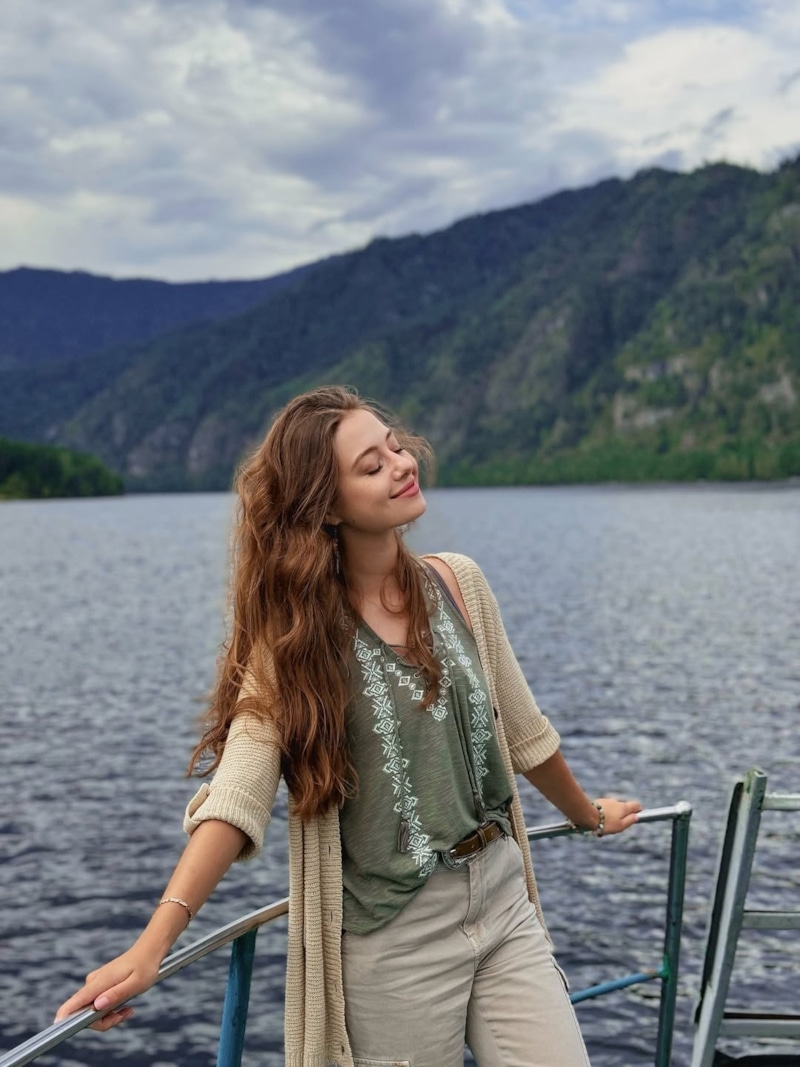 Sasha Meets Russia русская американка и блогер Sasha Meets Russia русская американка и блогер