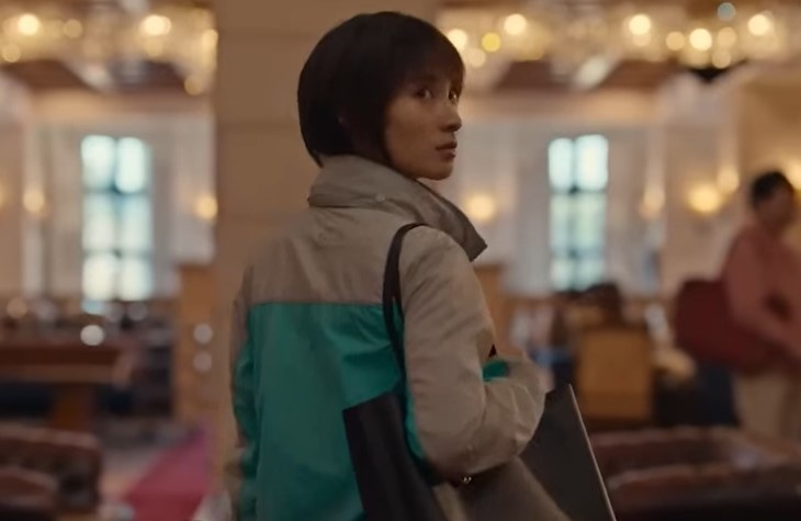 Тао Цутия в сериале «Алиса в Пограничье»