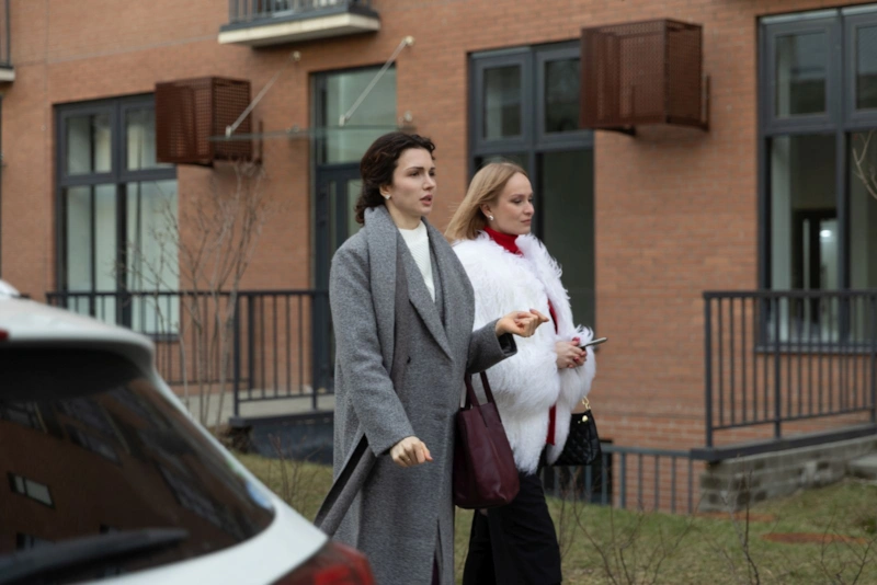 Кадр из сериала «В западне»