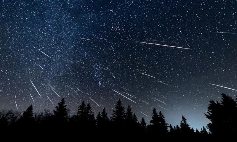 Редкий метеорный поток: Секстантиды на рассвете