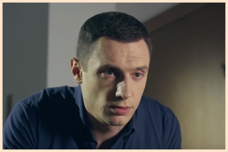 Кадр из сериала «Дом на краю леса» Кадр из сериала «Дом на краю леса»