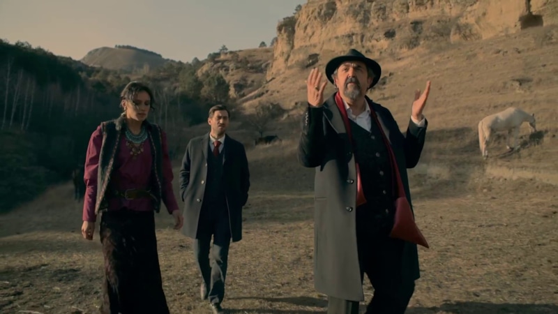 Кадр из сериала «Улица Шекспира»